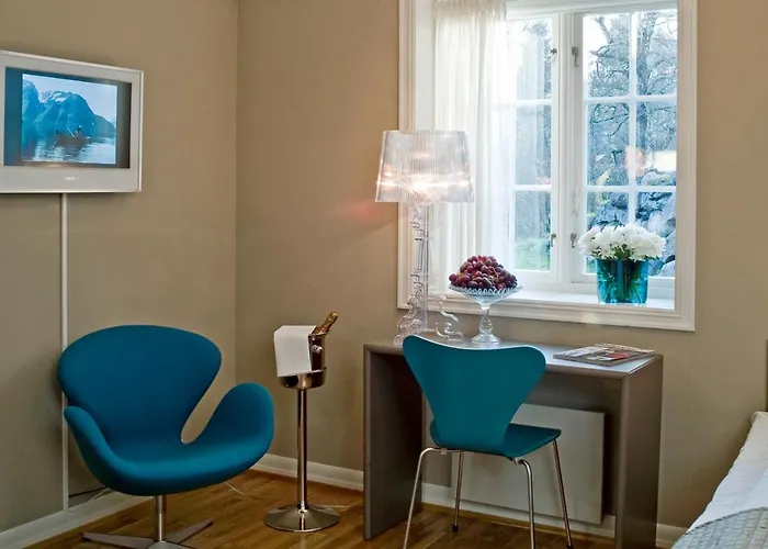 Jeloy Radio Hotel Moss